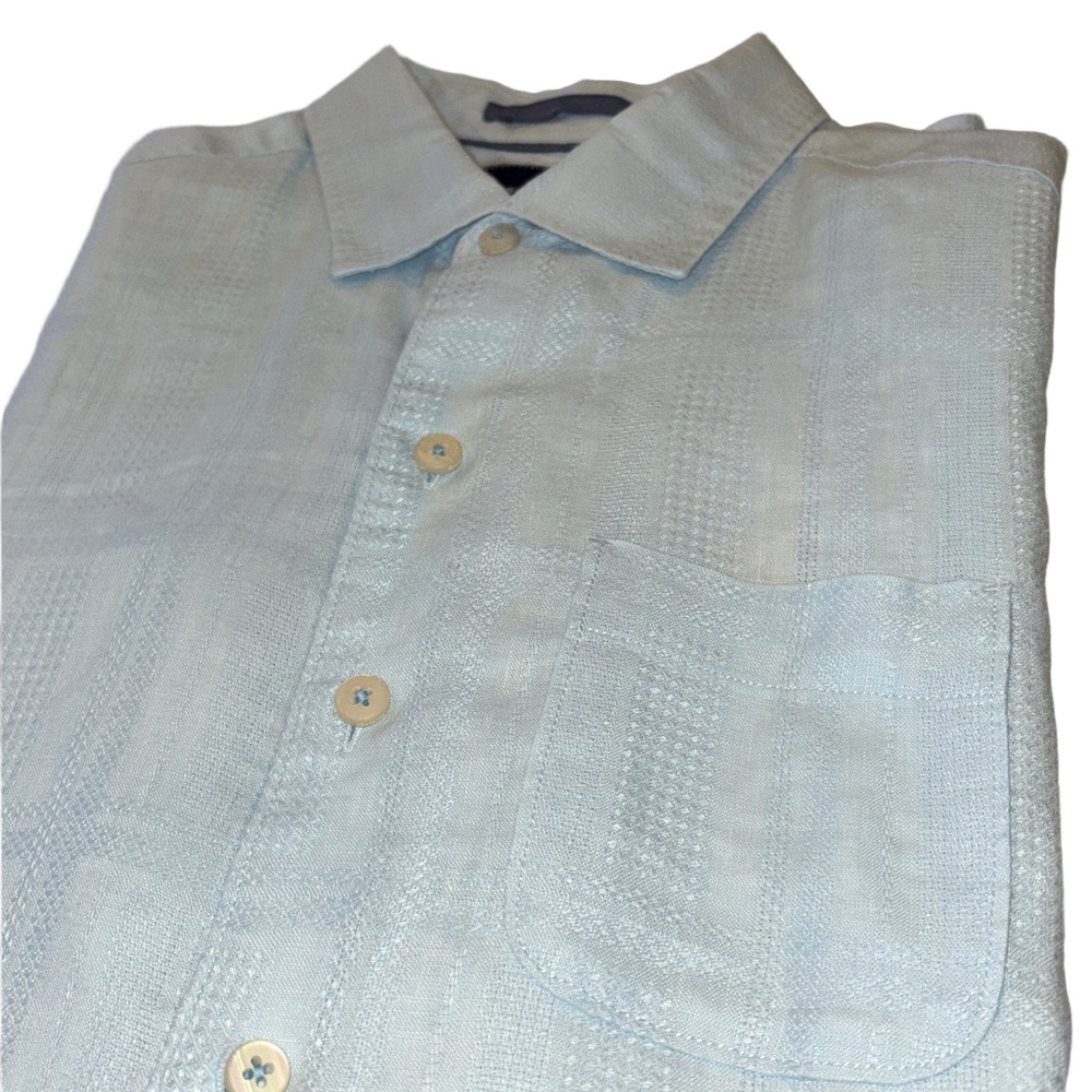 Tommy Bahama Mens Medium Light Blue 100% Linen Short Sleeve Shirt